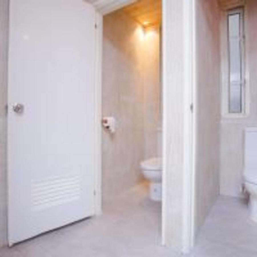 Mini West Hotel Taichung Dış mekan fotoğraf