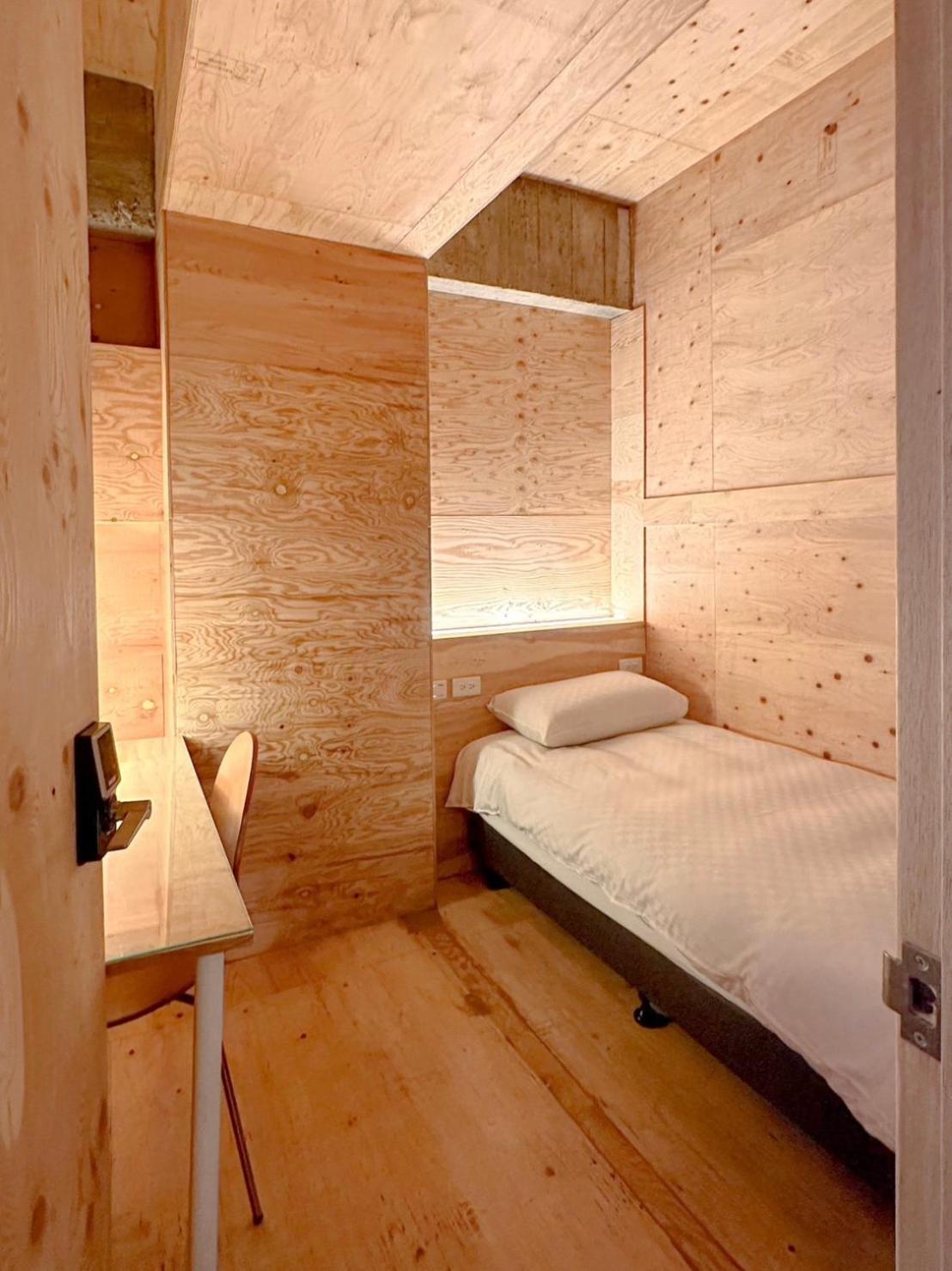 Mini West Hotel Taichung Dış mekan fotoğraf