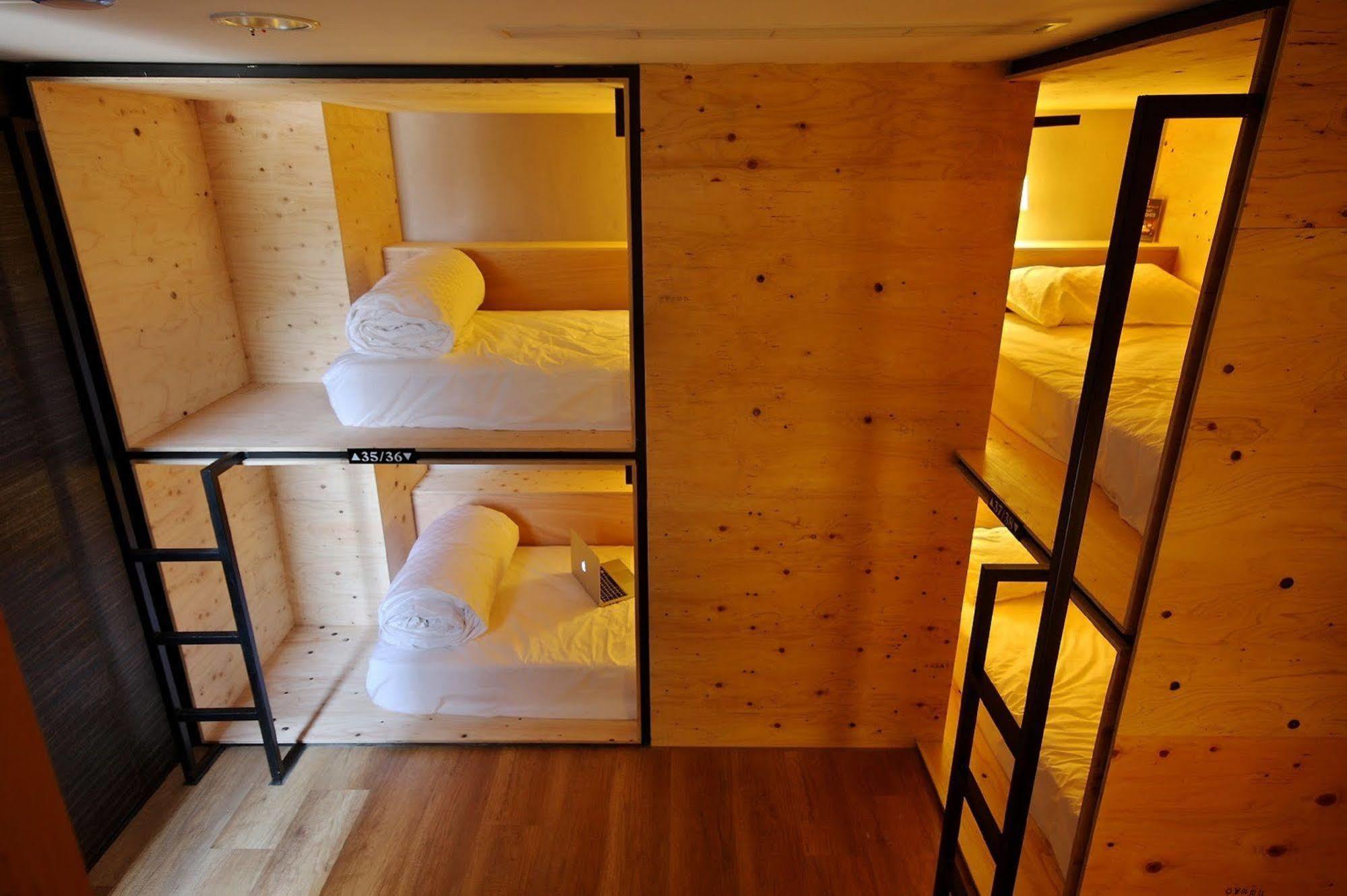 Mini West Hotel Taichung Dış mekan fotoğraf