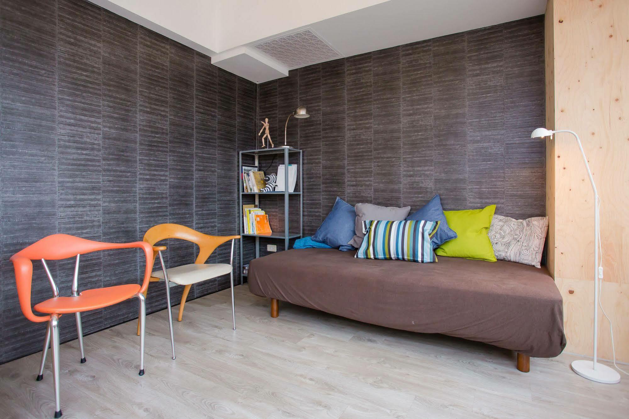 Mini West Hotel Taichung Dış mekan fotoğraf